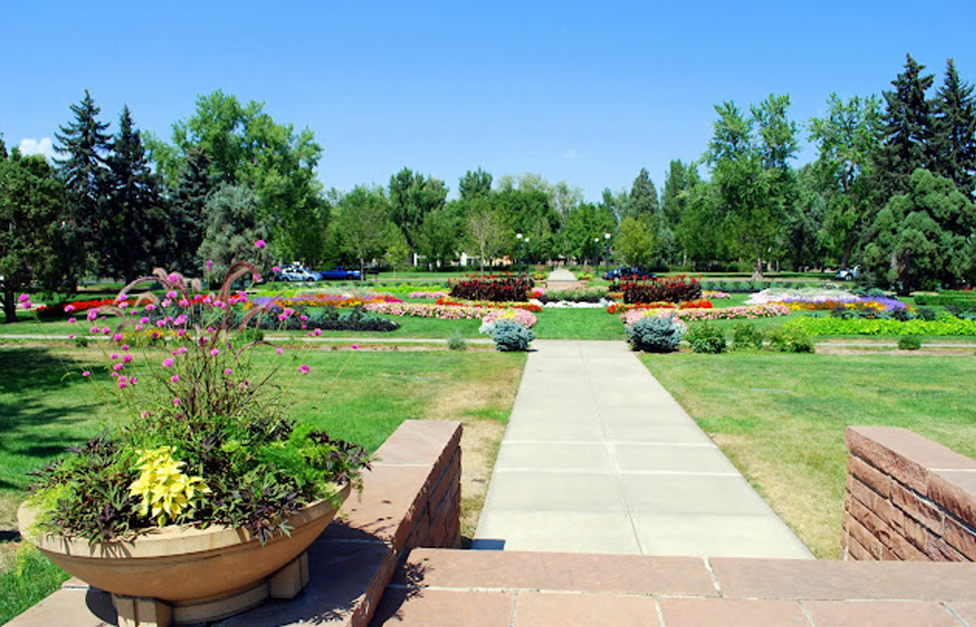 Alamo Placita Park family photo location in Denver